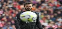 El Liverpool fija como objetivo el regreso de Alisson tras su lesión en el tendón de la corva