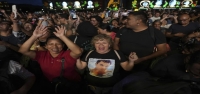 Proyección de concierto de Juan Gabriel es vista por 70.000 en el Zócalo de la Ciudad de México