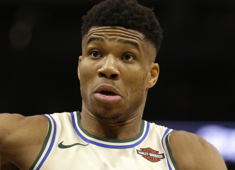 bucks aplasta a knicks