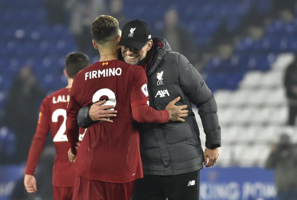 Liverpool amplía a 13 puntos su ventaja en la Premier