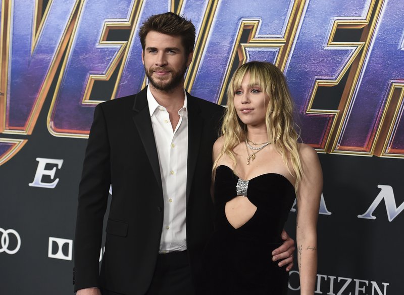 Miley Cyrus y Liam Hemsworth finalizan su divorcio