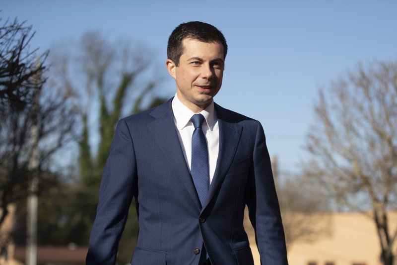 Buttigieg concluye su campaña electoral y llama a la unidad